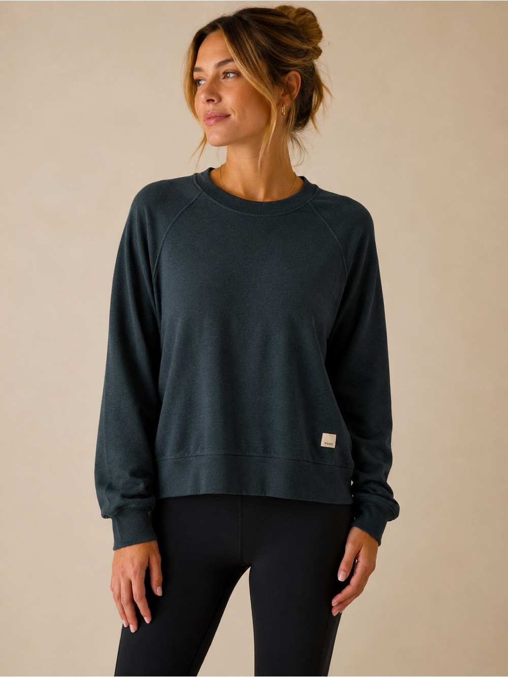 Vuori Crewneck Pullover Sweatshirt Long Sleeve Size Small